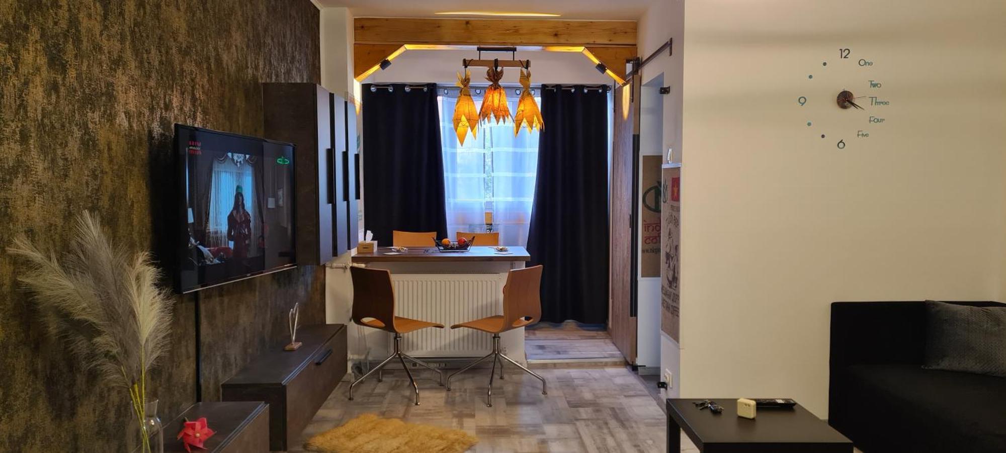 Tiki'S Bar Studio Бухарест Екстер'єр фото